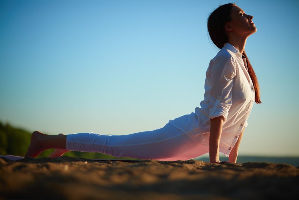 yoga a langogne sur le lac de naussac