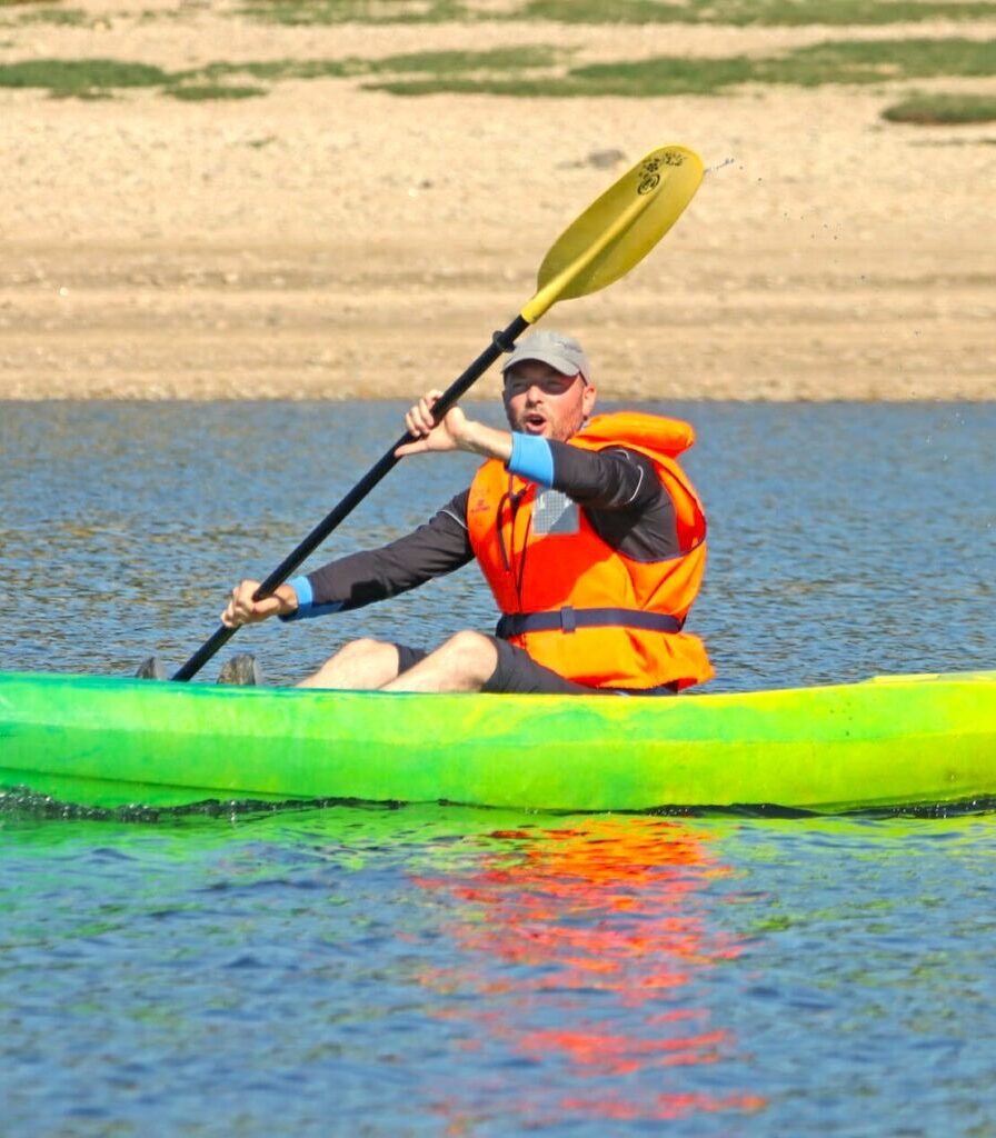 Sortie en canoë en Lozère sur le lac de Naussac